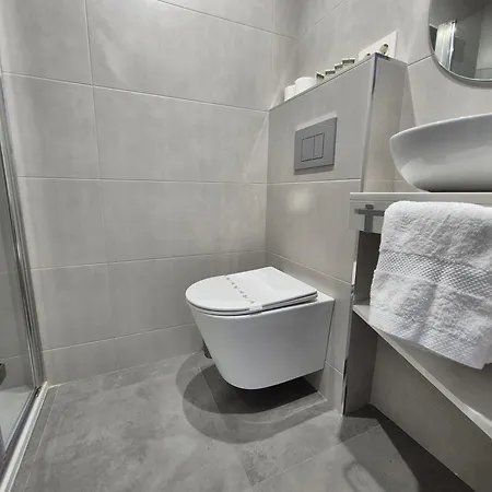 Apartment 1b143 Amplio Apto En Primera Linea De Playa *