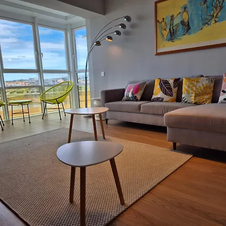 1b143 Amplio Apto En Primera Linea De Playa Apartment Gijon