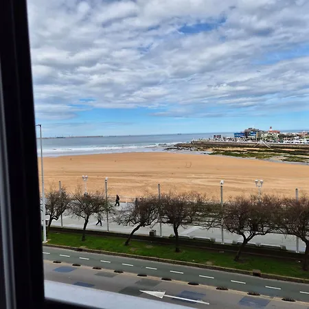 1b143 Amplio Apto En Primera Linea De Playa Apartment Gijon