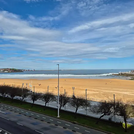 Apartment 1b143 Amplio Apto En Primera Linea De Playa Gijon